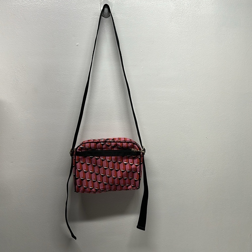 Diane von Furstenberg Crossbody Purse Camera Bag DVF x Target Pink Modern Geo